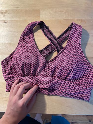 Customer photo review of GYMKARTEL® NEW SUPPORTIVE SPORTS BRA - PINK