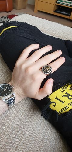 Customer photo review of MANDALORIAN MYTHOSAURE RING