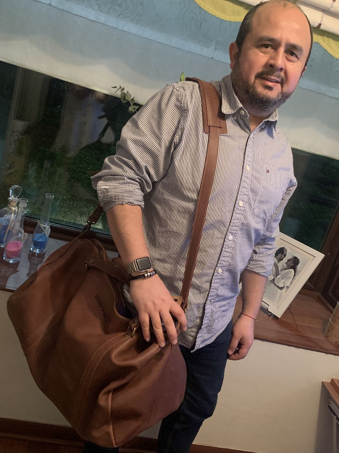 Customer photo review of Bolso Cuero Graso