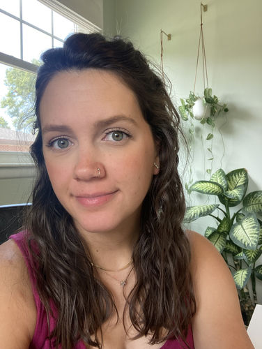 Customer photo review of Gradual Face Tan