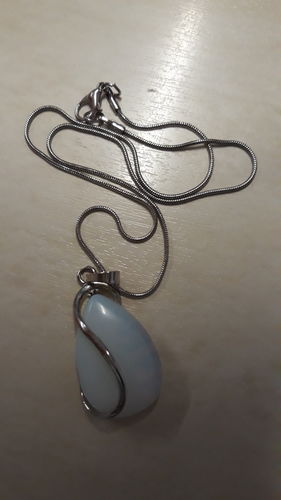 Customer photo review of COLLIER GOUTTE OPALITE