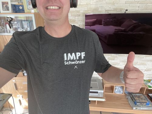 Customer photo review of DEZENTE REBELLEN PREMIUM SHIRT BUBEN • IMPFSCHWÄNZER