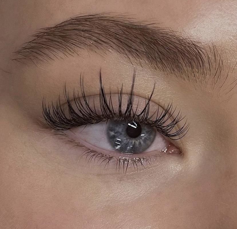 Customer photo review of Classic Eyelash Extension 0.10mm