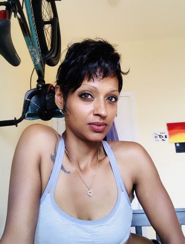 Customer photo review of Ochre Prescription Colored Contact Lenses