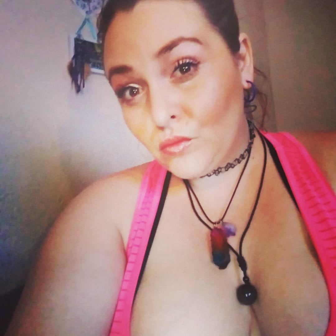 Customer photo review of Obsidian Stone Necklace