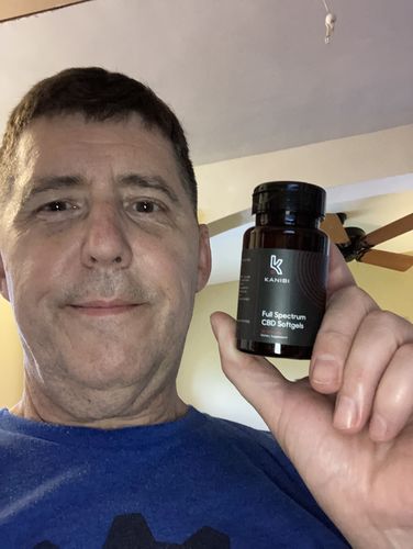 Customer photo review of CBD Full Spectrum Softgels