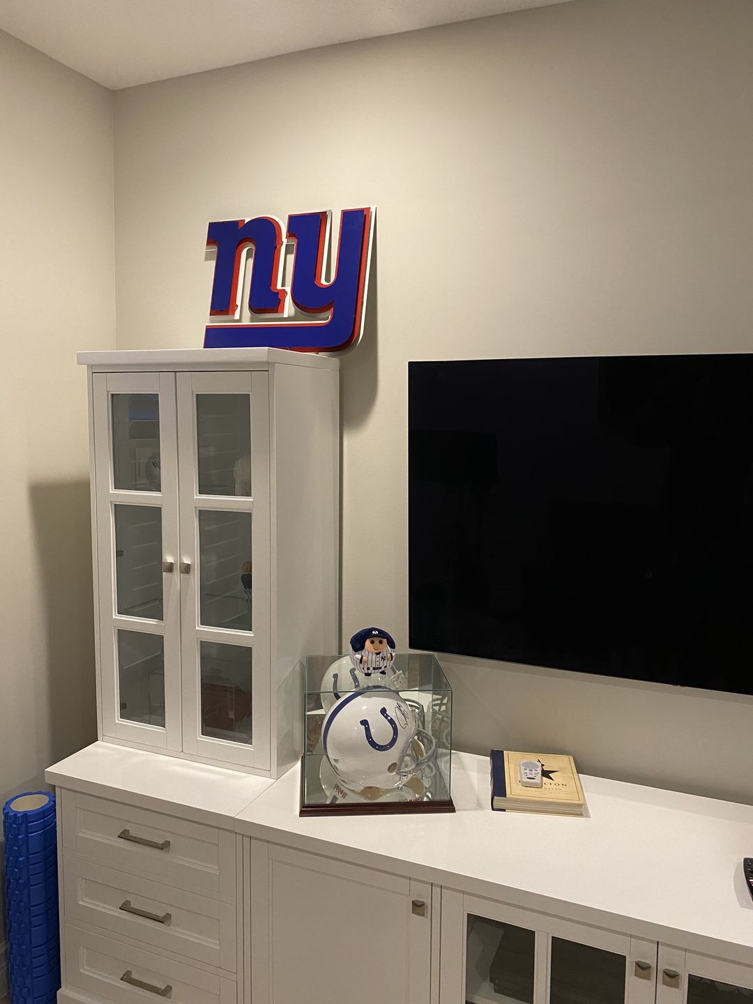 Customer photo review of New York Giants "NY" 3D Vintage Metal Wall Art