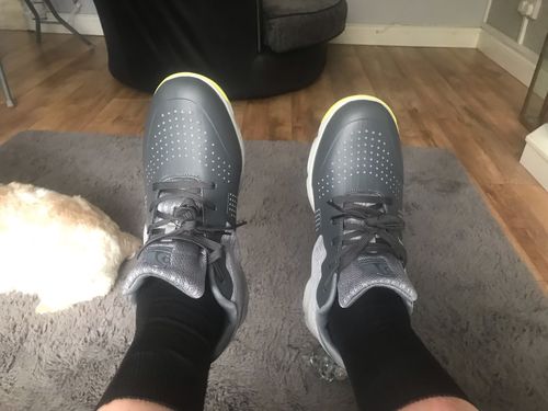 Customer photo review of 🔥Free Shipping-Colapa Waterproof golf shoes golf training shoes