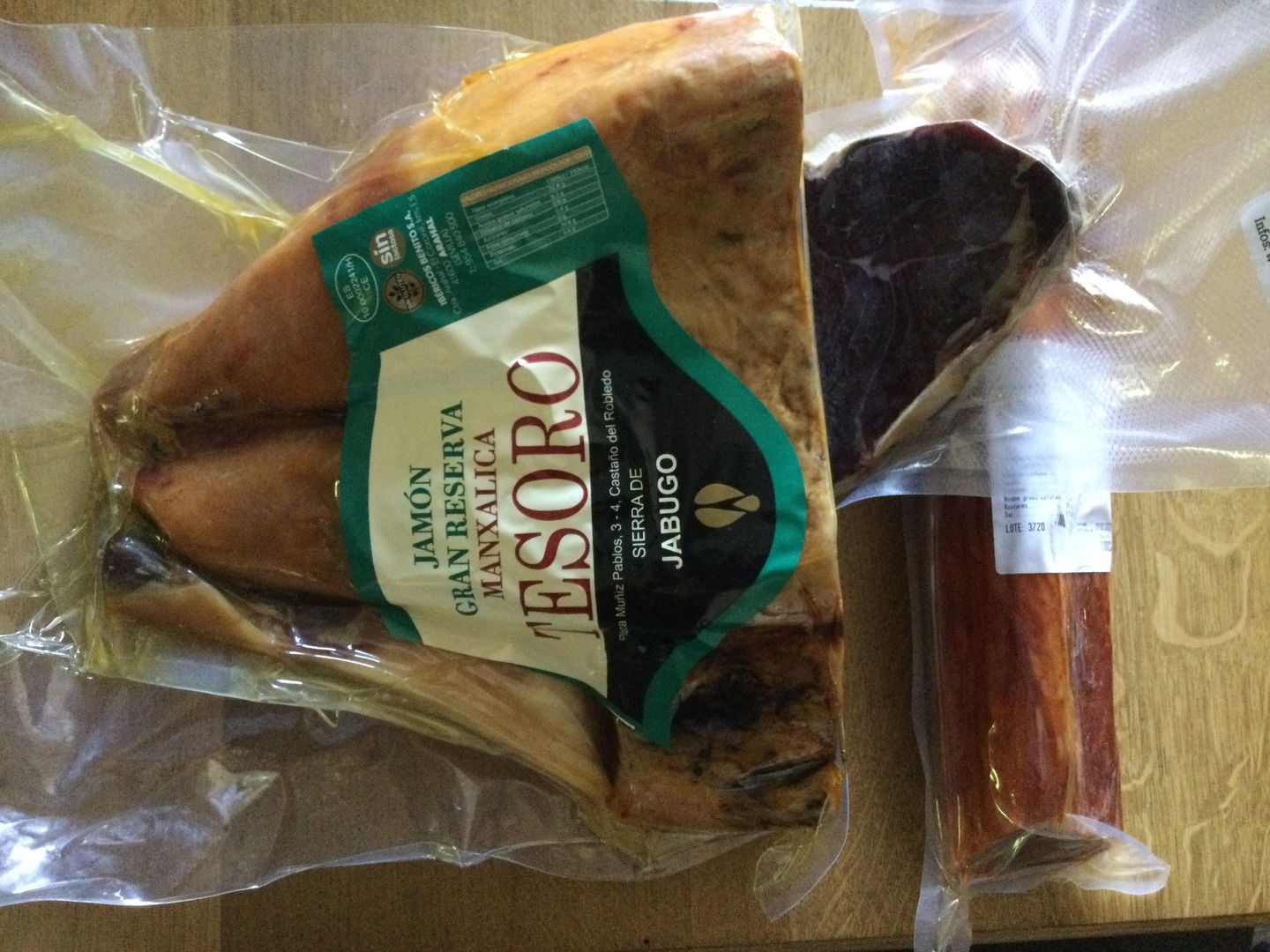 Customer photo review of Jambon de Mangalitza 30 mois (demi pièce)