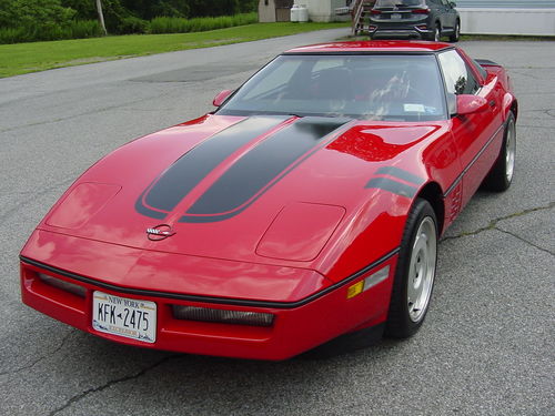 Customer photo review of Chevrolet C4 Corvette 1984-1996 sport front hood pre-cut decal set
