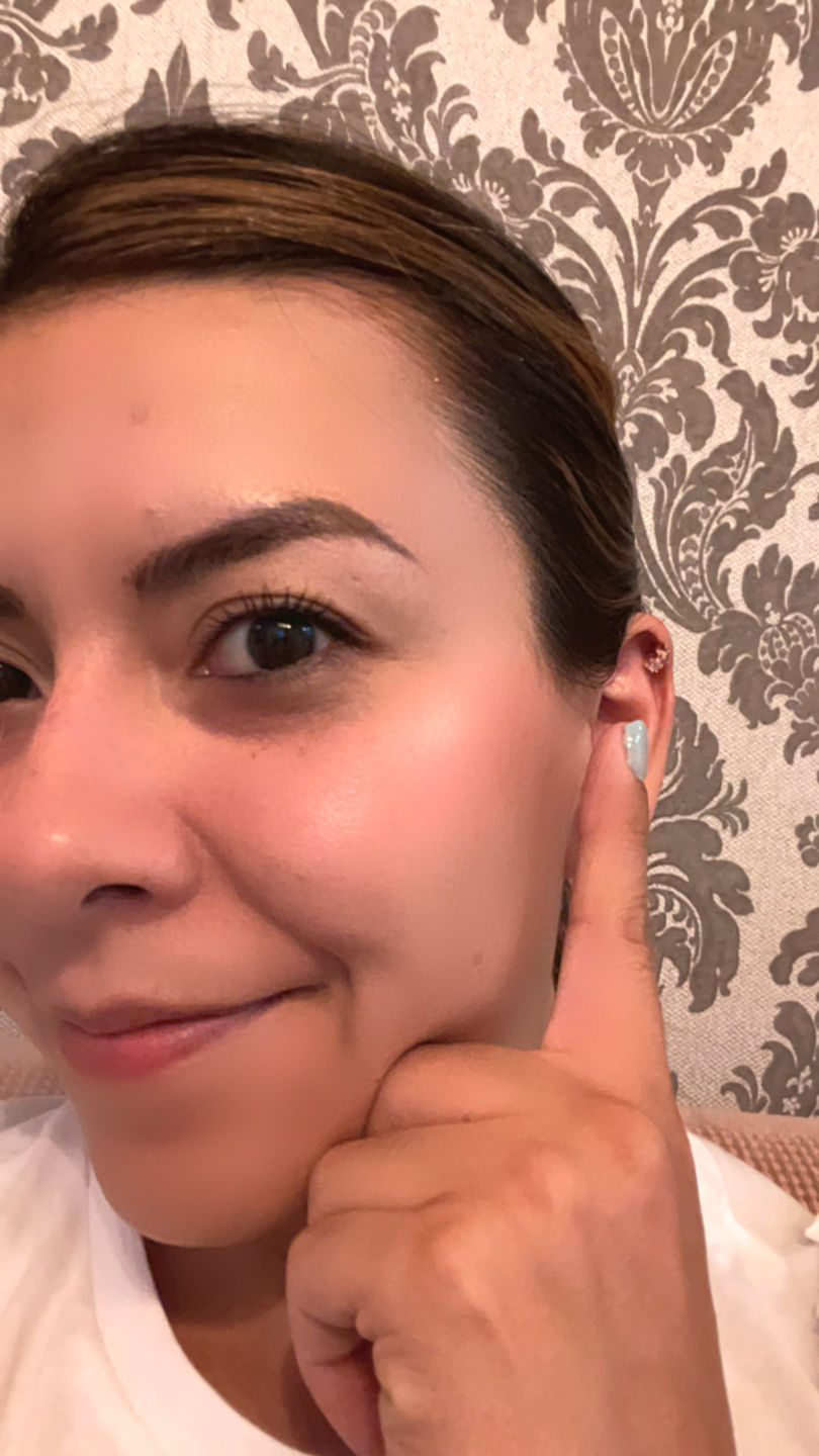 Customer photo review of Piercing Estrellas Rosca Plana