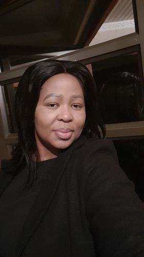 Customer photo review of Brazilian 4x4 Lace Wig - Straight