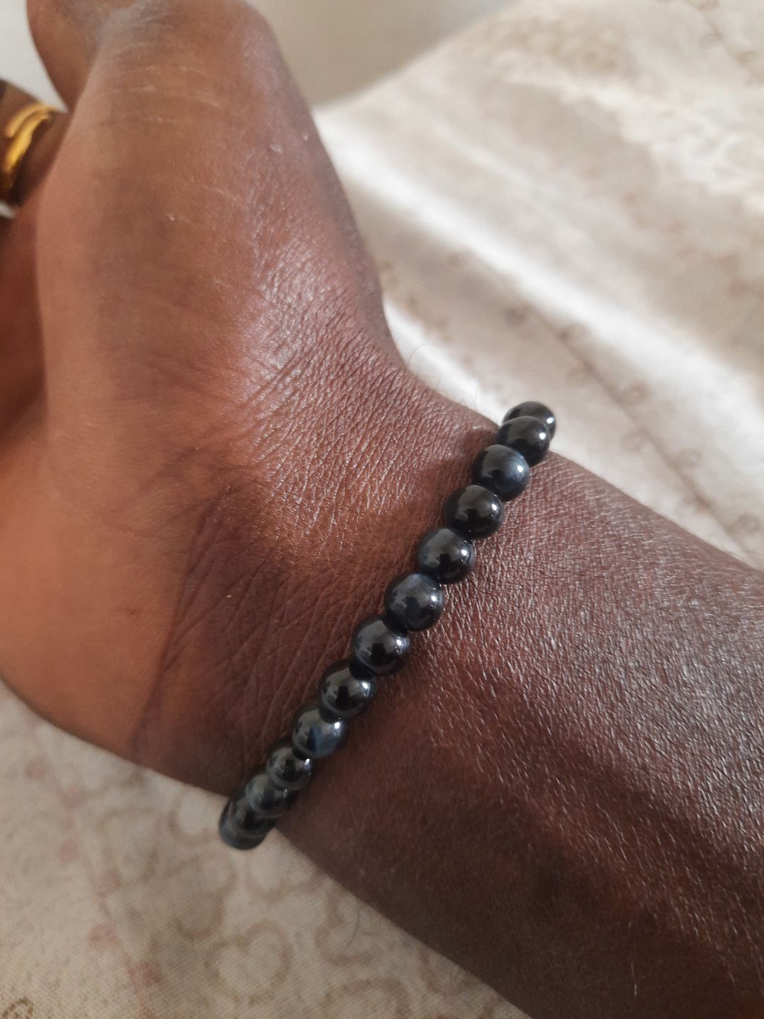 Customer photo review of Blue-Tigers-Eye Protection & Wealth Bracelet