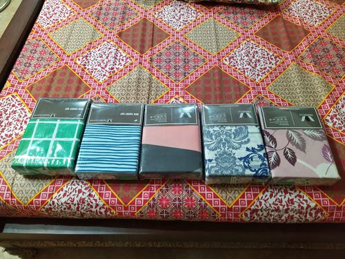Customer photo review of Hendrix-Bed Sheet Set