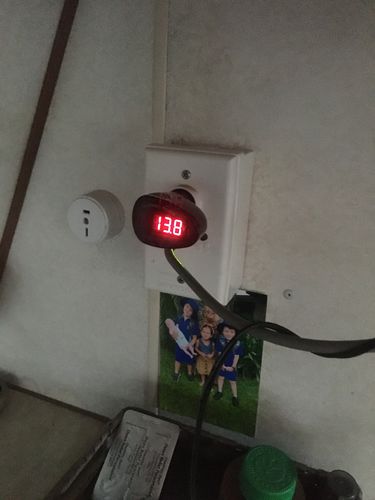 Customer photo review of JS80 Portable Jump Starter Backup Power Bank 3000 amp