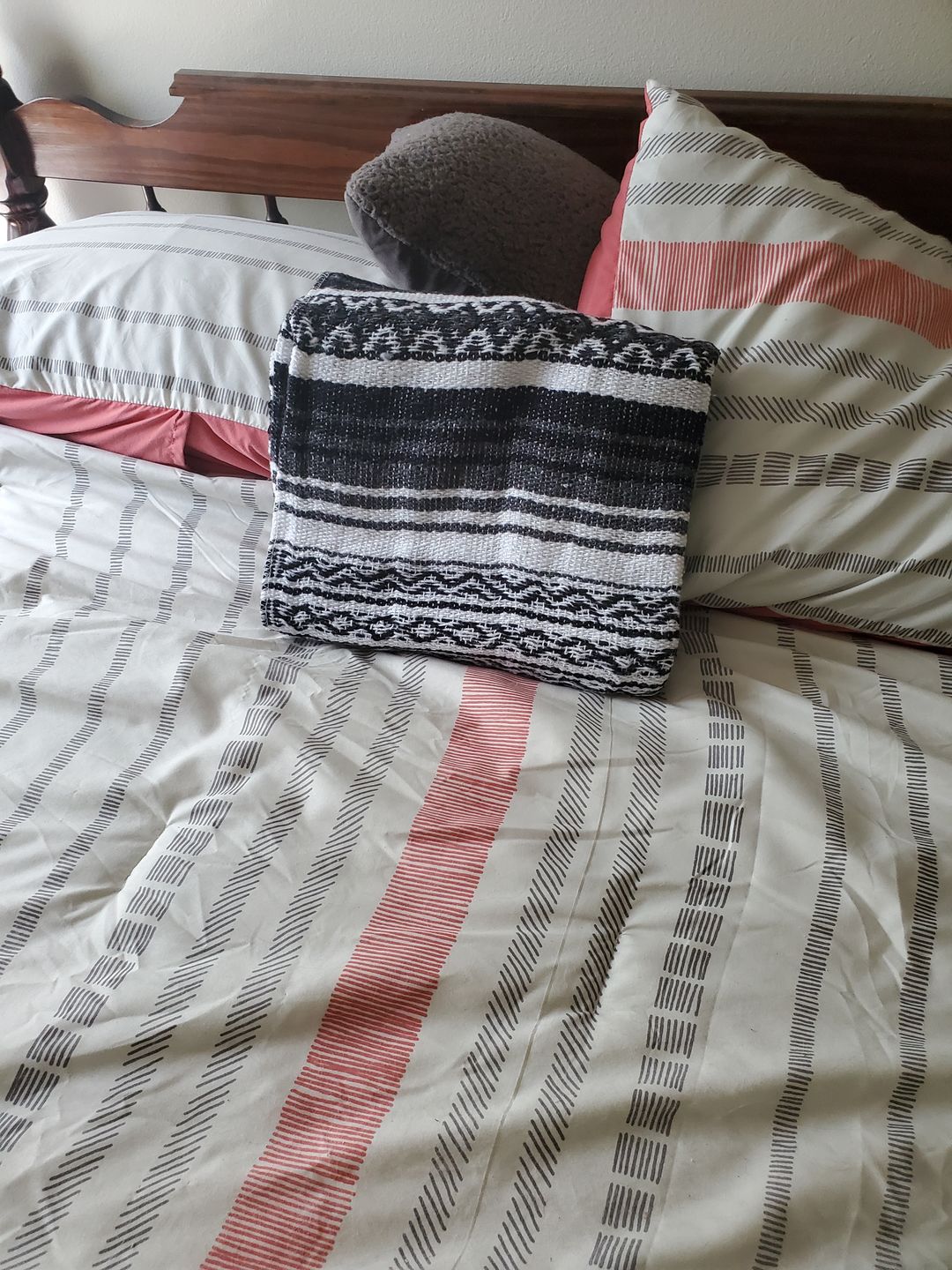Customer photo review of Striped Falsa Blanket