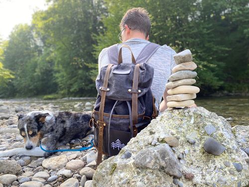 Customer photo review of Rucksack mit Patch (🌲)