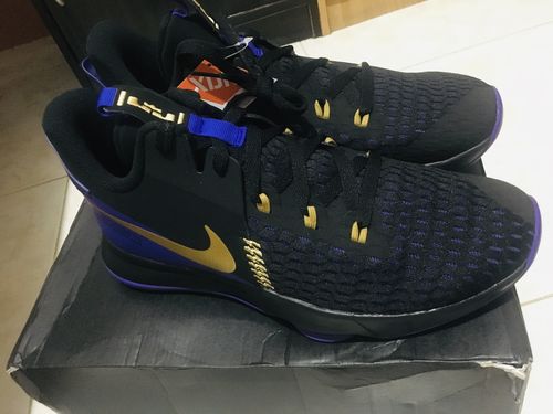 Customer photo review of LeBron Witness 5 EP