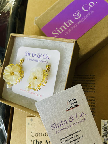 Customer photo review of Lila Pearl Earrings