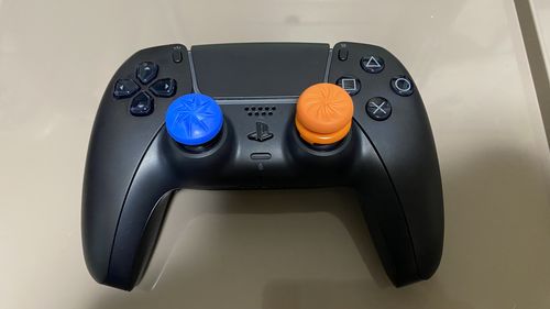 Customer photo review of ベーシックモデル - デュアルセンス PS5 コントローラー