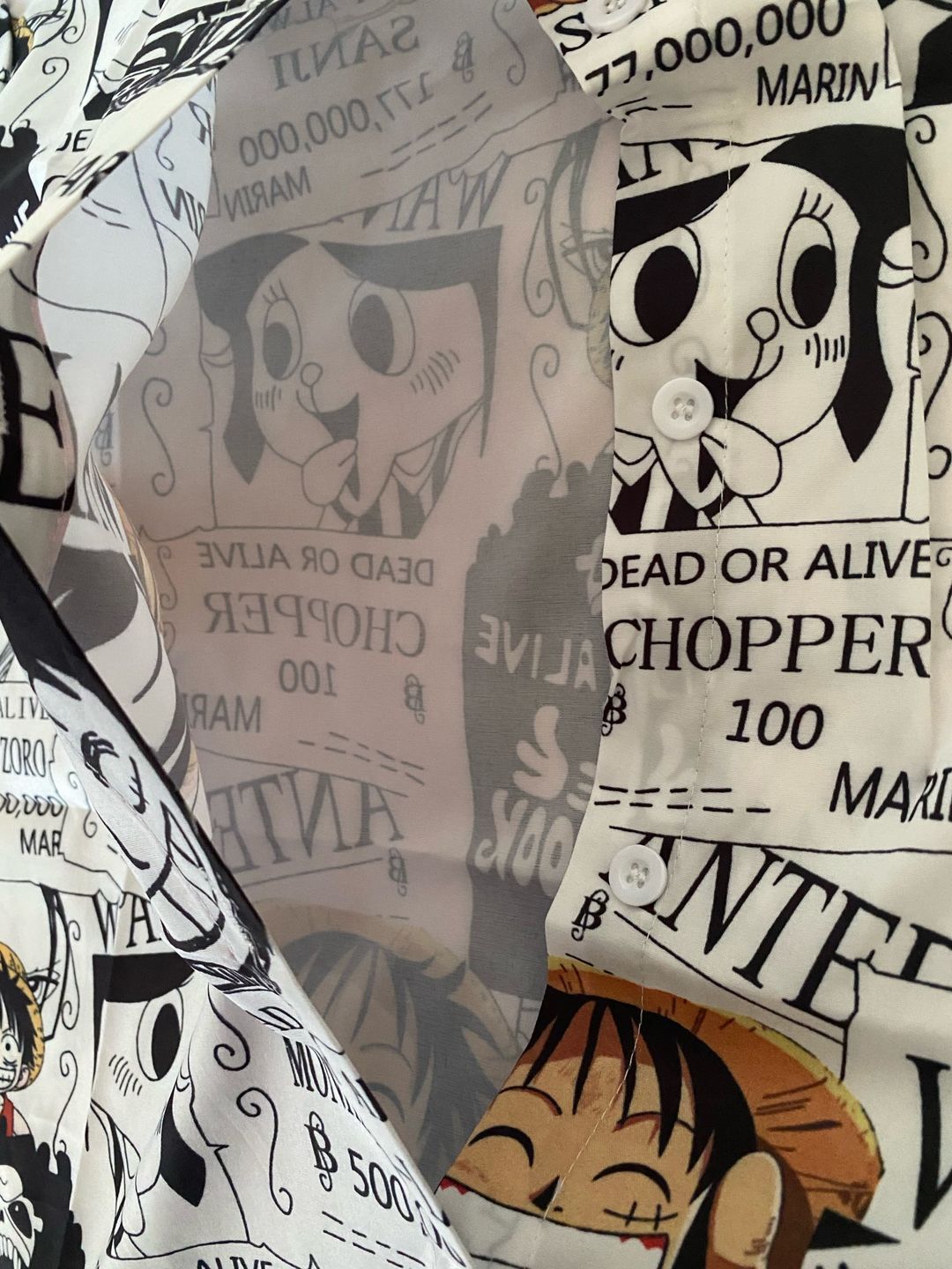 Customer photo review of One Piece Summer Shirt