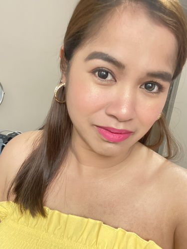 Customer photo review of Secretive Kristin - olive