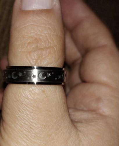 Customer photo review of Vespani Night Sky Anxiety Ring