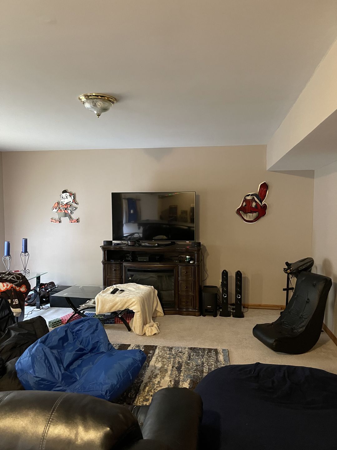 Customer photo review of Cleveland Browns "Brownie" 3D Vintage Metal Wall Art