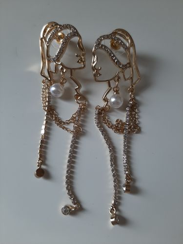 Customer photo review of Girl with a Pearl Earrings