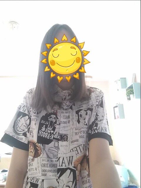 Customer photo review of One Piece Summer Shirt