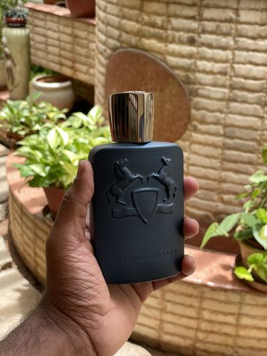 Customer photo review of Parfums De Marly Layton Royal Essence Eau De Perfume 125ml