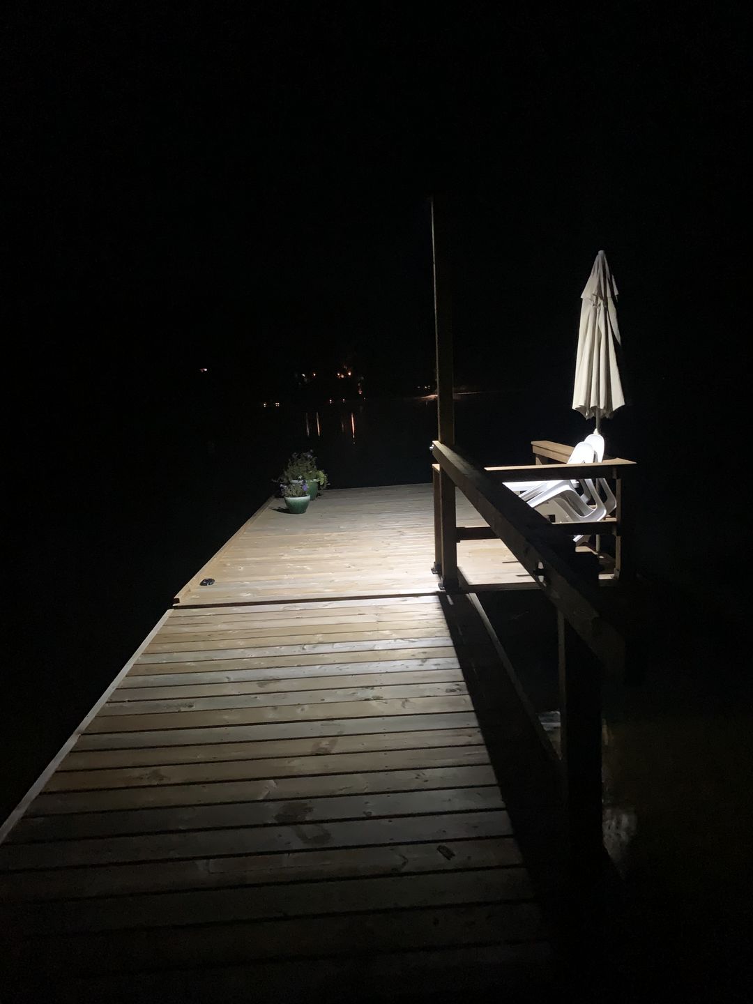 Customer photo review of BigM Mini 150 LED COB Solar Street Flood Light with Motion Sensor & Remote for Your Backyard, Garden, Cottage, Farm, Barn, Parking Lot, Playground