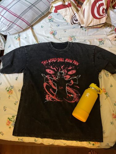 Customer photo review of Harajuku Style Vintage Washed "Pain" Oversized Tee