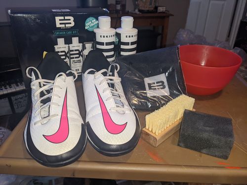 Customer photo review of SNEAKER CARE KIT