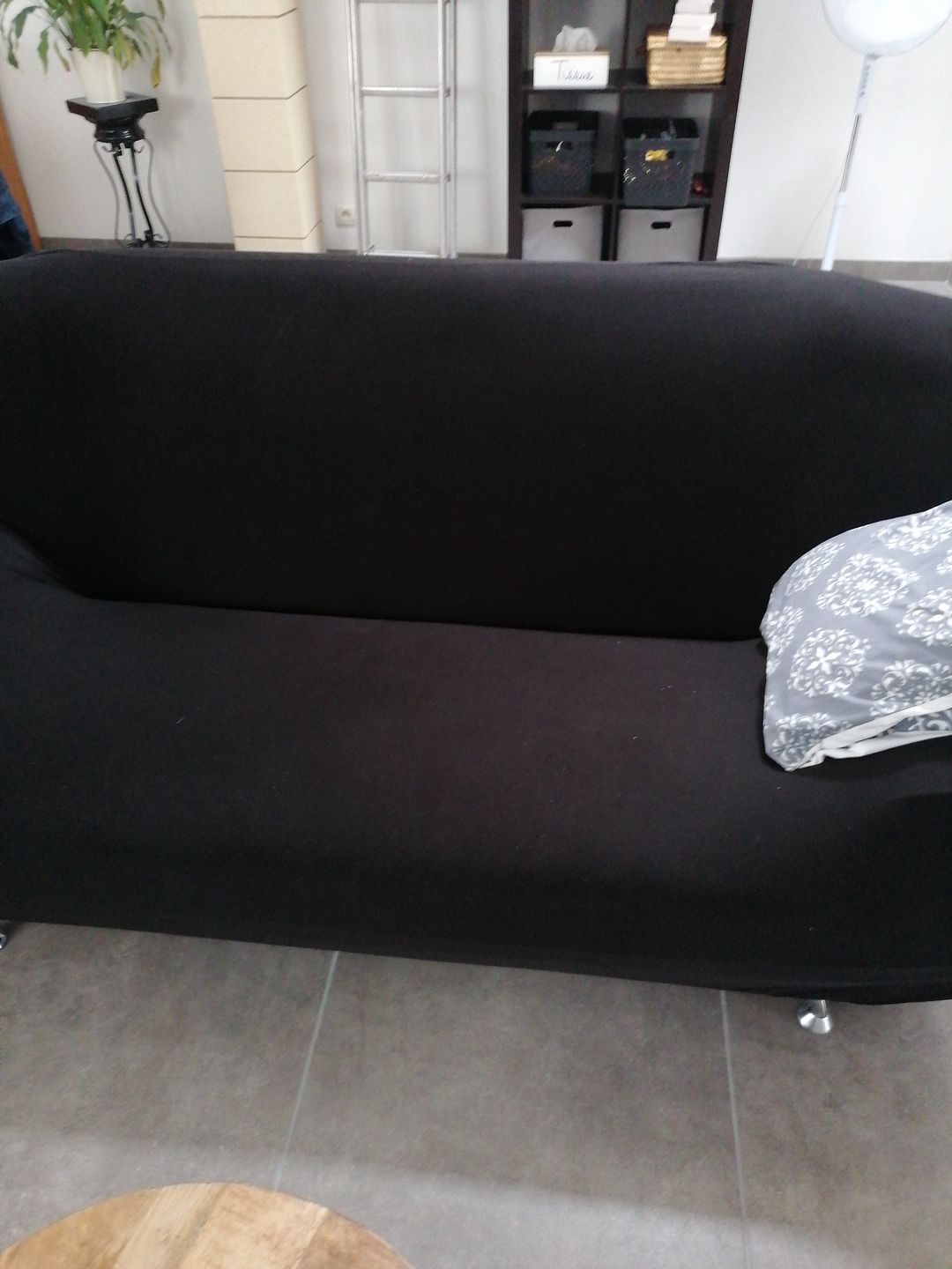 Customer photo review of Noir - Housses Extensibles de Fauteuil et Canapé - La Maison des Housses