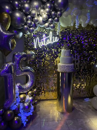 Customer photo review of Light Gold Shimmer Wall Panels – Easy Setup Wedding/Event/Theme Party Decorations