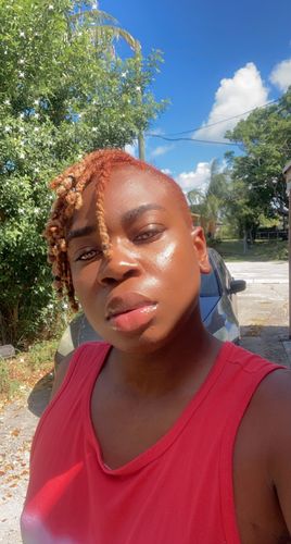 Customer photo review of Radiance Brown Contact Lenses