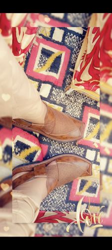 Customer photo review of Handmade Leather Peshawari Chappal ( Camel )