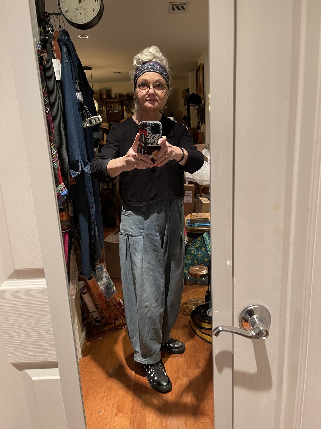 Customer photo review of Plus Size - Simple Pure Color Loose Jeans