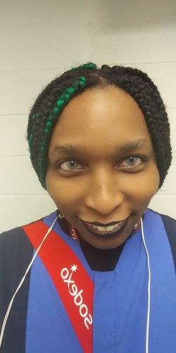 Customer photo review of [US Warehouse] [buy 2 get 2 free] 3-Tone Gemstone Green Contact Lenses