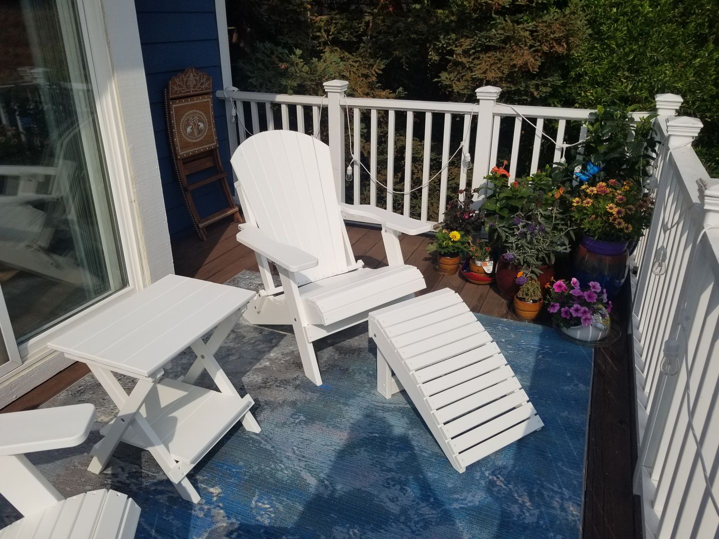 Customer photo review of DuraWeather Poly® Universal Folding Ottoman Footrest - Ships Fully Assembled