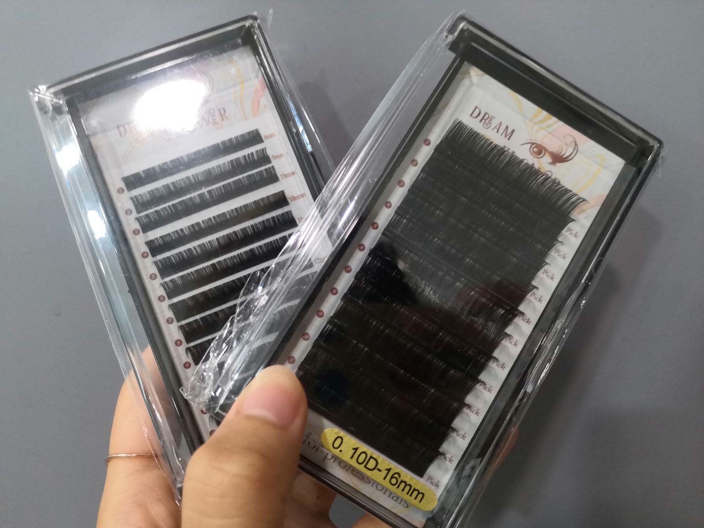 Customer photo review of Classic Eyelash Extension 0.10mm
