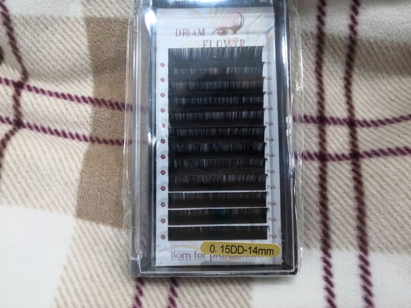 Customer photo review of Classic Eyelash Extension 0.15mm