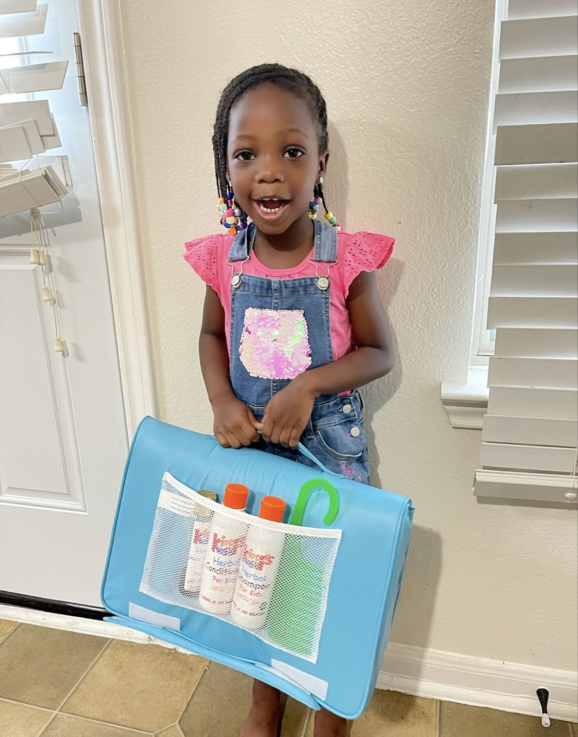 Customer photo review of The Shampoo Roll