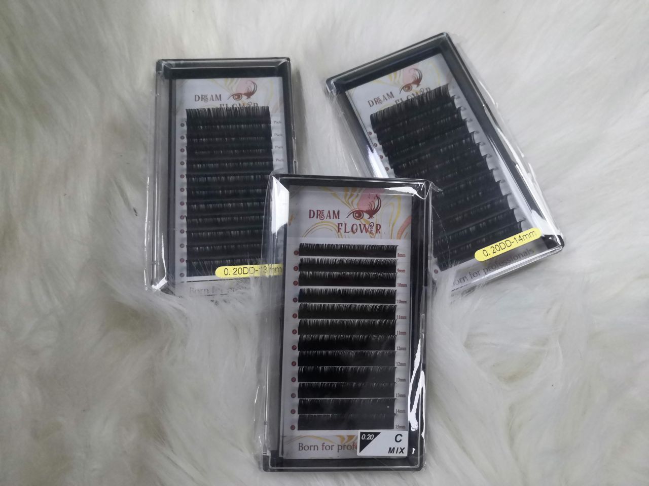 Customer photo review of Classic Eyelash Extension 0.20mm