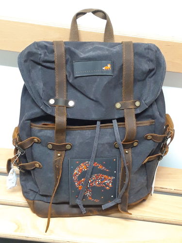 Customer photo review of Rucksack mit Patch (🌲)