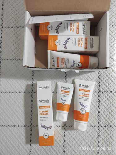 Customer photo review of קרם פנים טיפולי לעור פנים אדמומי, מגורה ומתקלף | SEBO T-ZONE CREAM