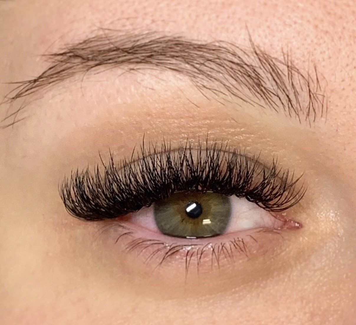Customer photo review of Cashmere Volume Lash Extensions 0.07mm
