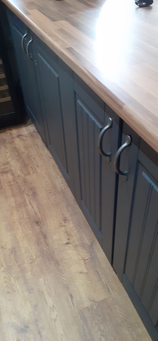 Customer photo review of Warwick Mottled Cast Iron Pull Handle