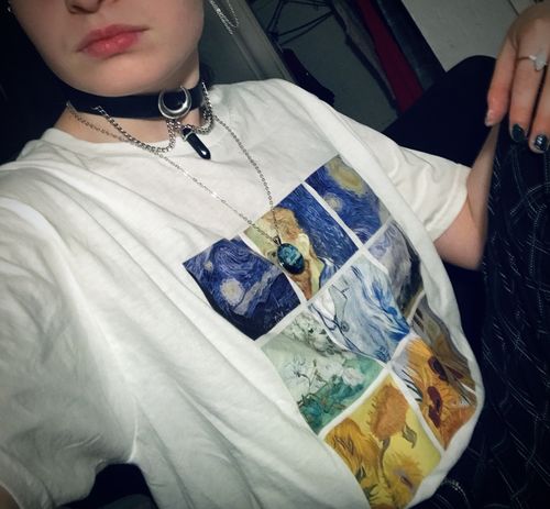 Customer photo review of Van Gogh paintings grid - Unisex tshirt